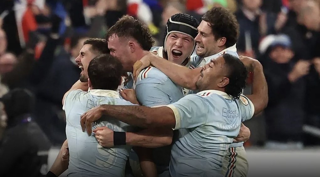 France Retain Six Nations Title with Final Minute Penalty