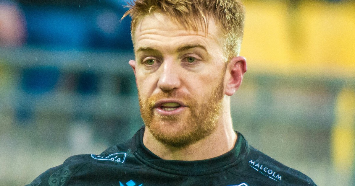 Kyle Steyn playing for Glasgow Warriors